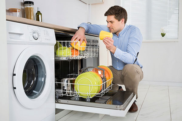 روش های عالی برای مراقبت و نگهداری از ماشین ظرفشویی