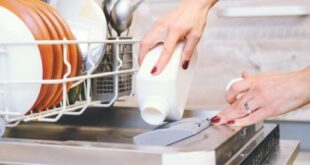 بررسی انواع مواد شوینده ماشین ظرفشویی